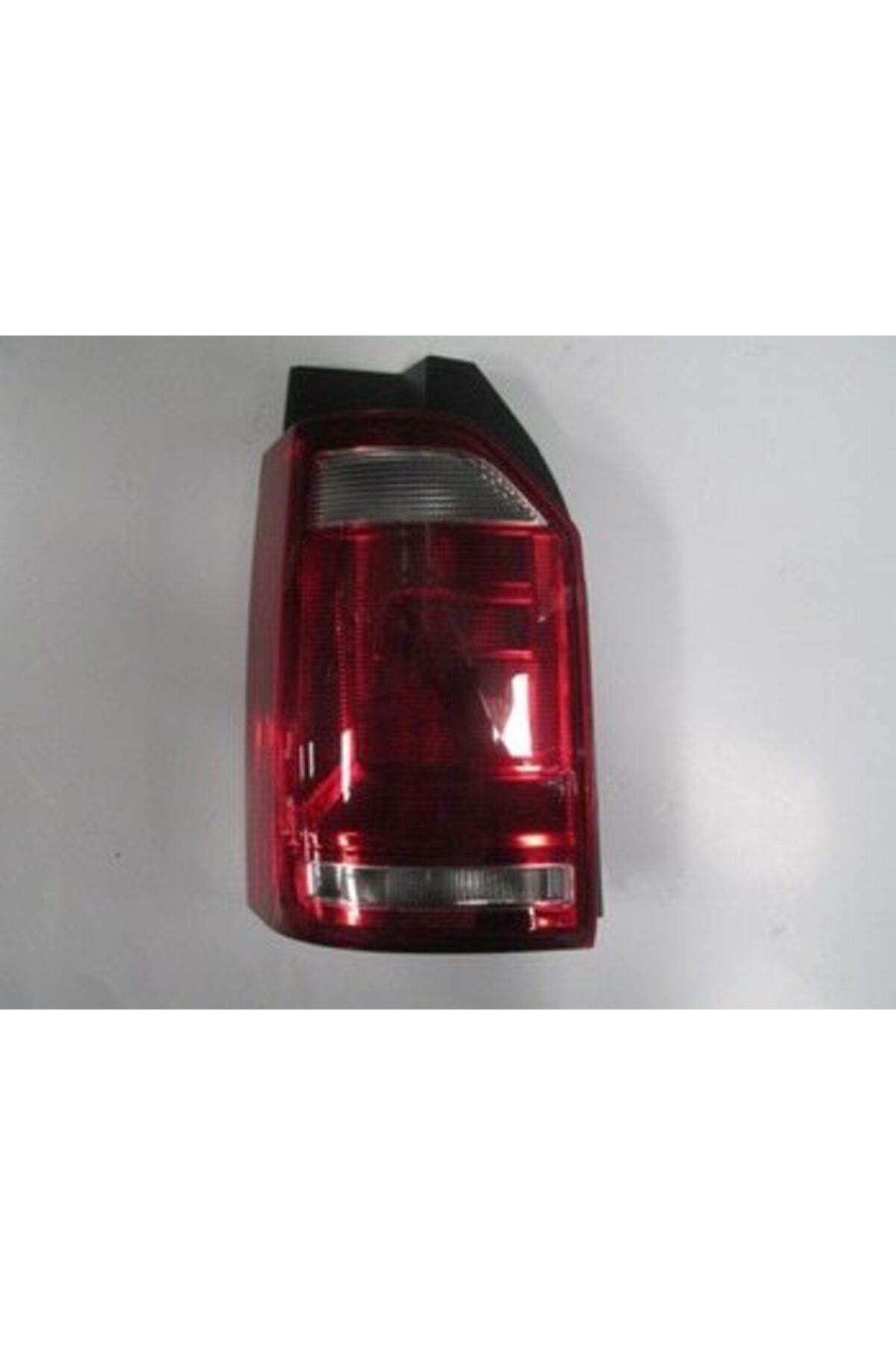 2015-2019 Volkswagen Transporter T6 t7 Stop Lambası Sol Kırmızı-beyaz () (adet) (oem No:7e0945095k)