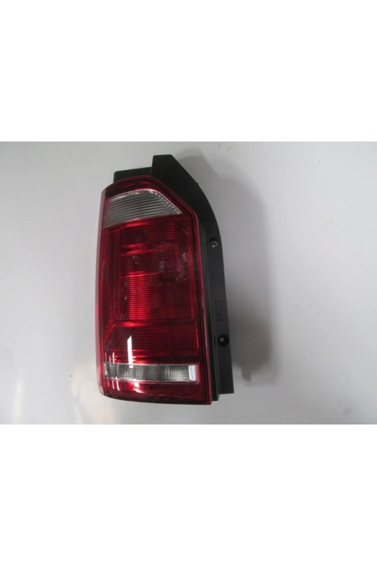 Mars 2015-2019 Volkswagen Transporter T6 Stop Lambası Sol Kırmızı-beyaz () (adet) (oem No:7e0945095k)