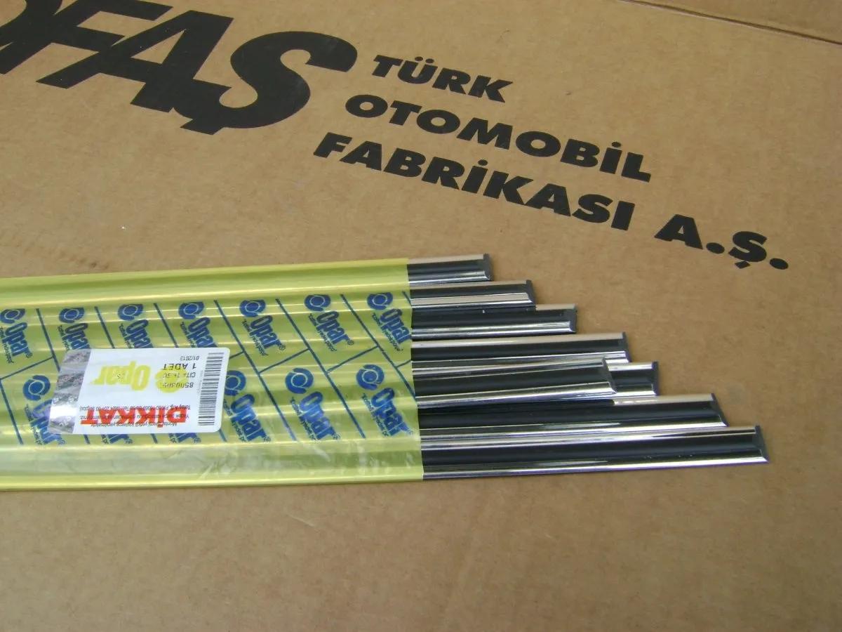 1977-1987 MURAT 131 KAPI YAPIŞTIRMA ÇITA TAKIMI 85003097